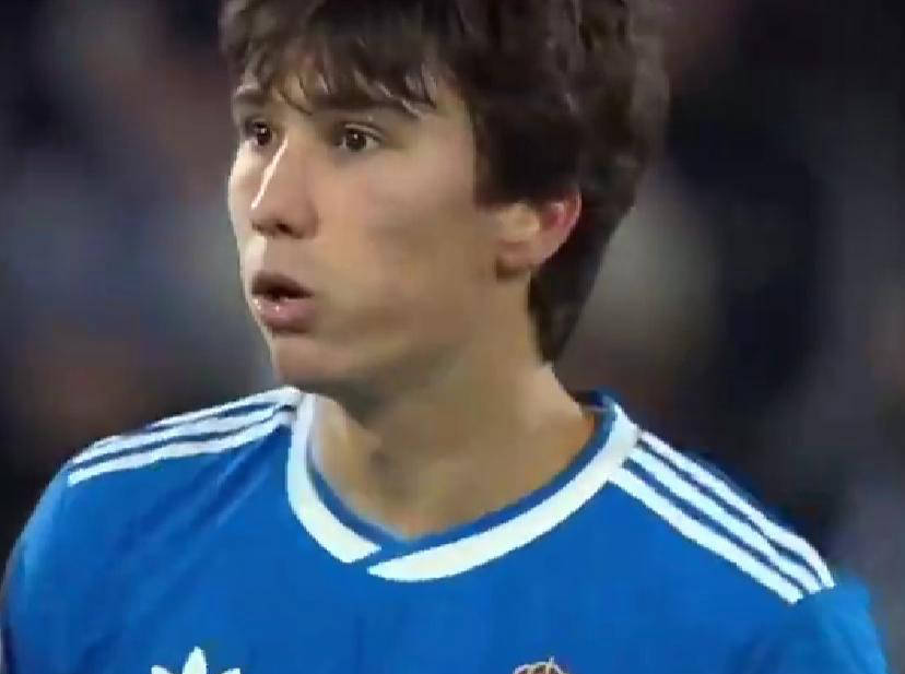 皇马两败如水引笑柄：三天两场失利痛失两冠，西甲与欧冠夺冠前景堪忧